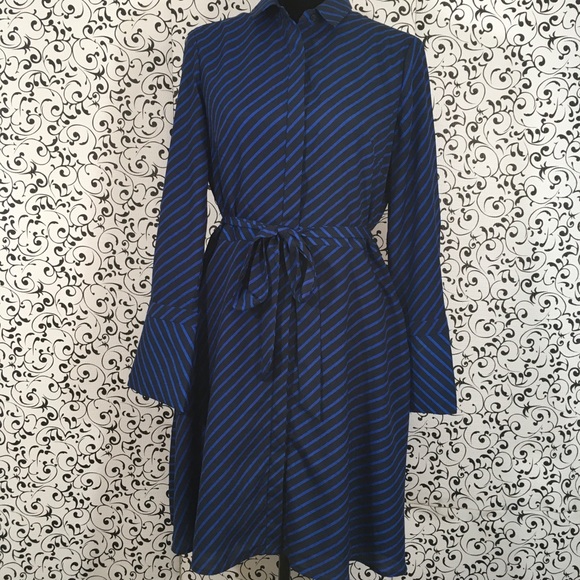 Banana Republic Dresses & Skirts - Banana Republic Black and Blue Striped Dress